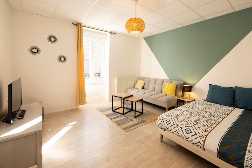 Le Central A - Tout Equipe - Centre-Ville Gare Montluçon Exteriér fotografie