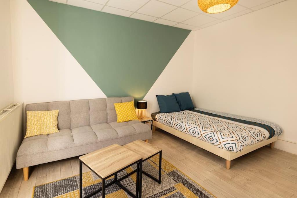 Le Central A - Tout Equipe - Centre-Ville Gare Montluçon Exteriér fotografie